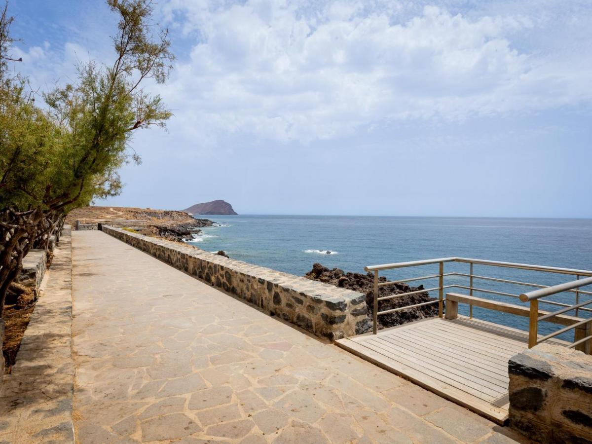 Las Rocas By The Ocean, Wifi And Sea View Los Abrigos Esterno foto
