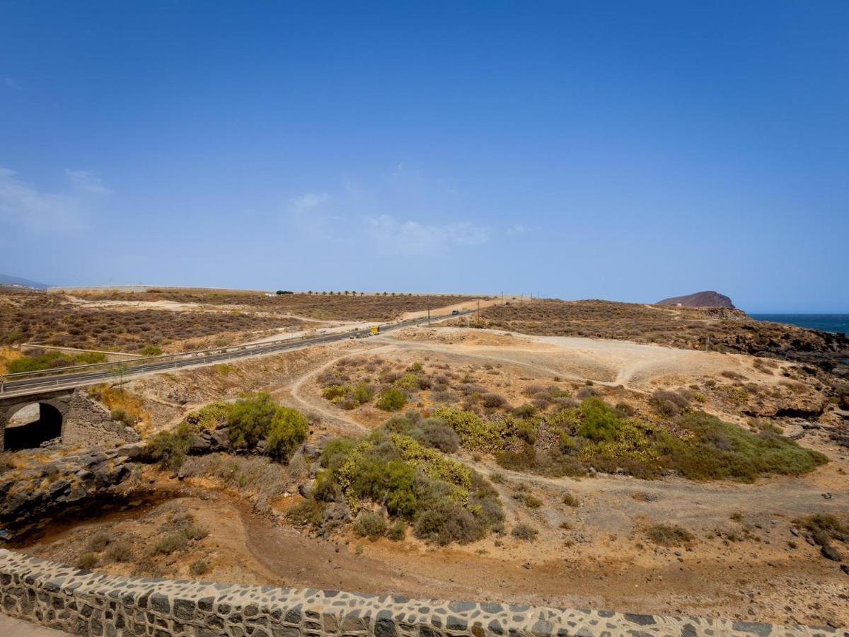 Las Rocas By The Ocean, Wifi And Sea View Los Abrigos Esterno foto