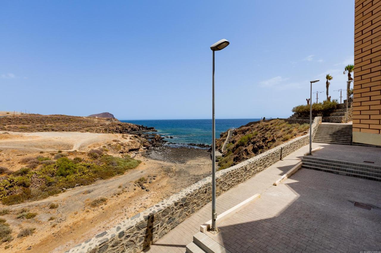 Las Rocas By The Ocean, Wifi And Sea View Los Abrigos Esterno foto