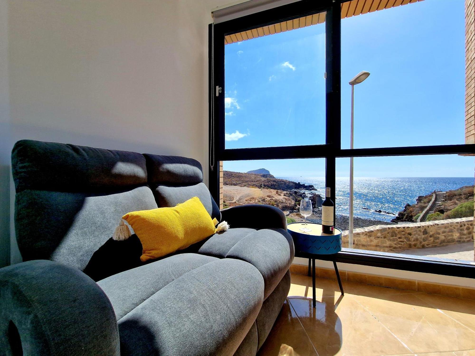Las Rocas By The Ocean, Wifi And Sea View Los Abrigos Esterno foto