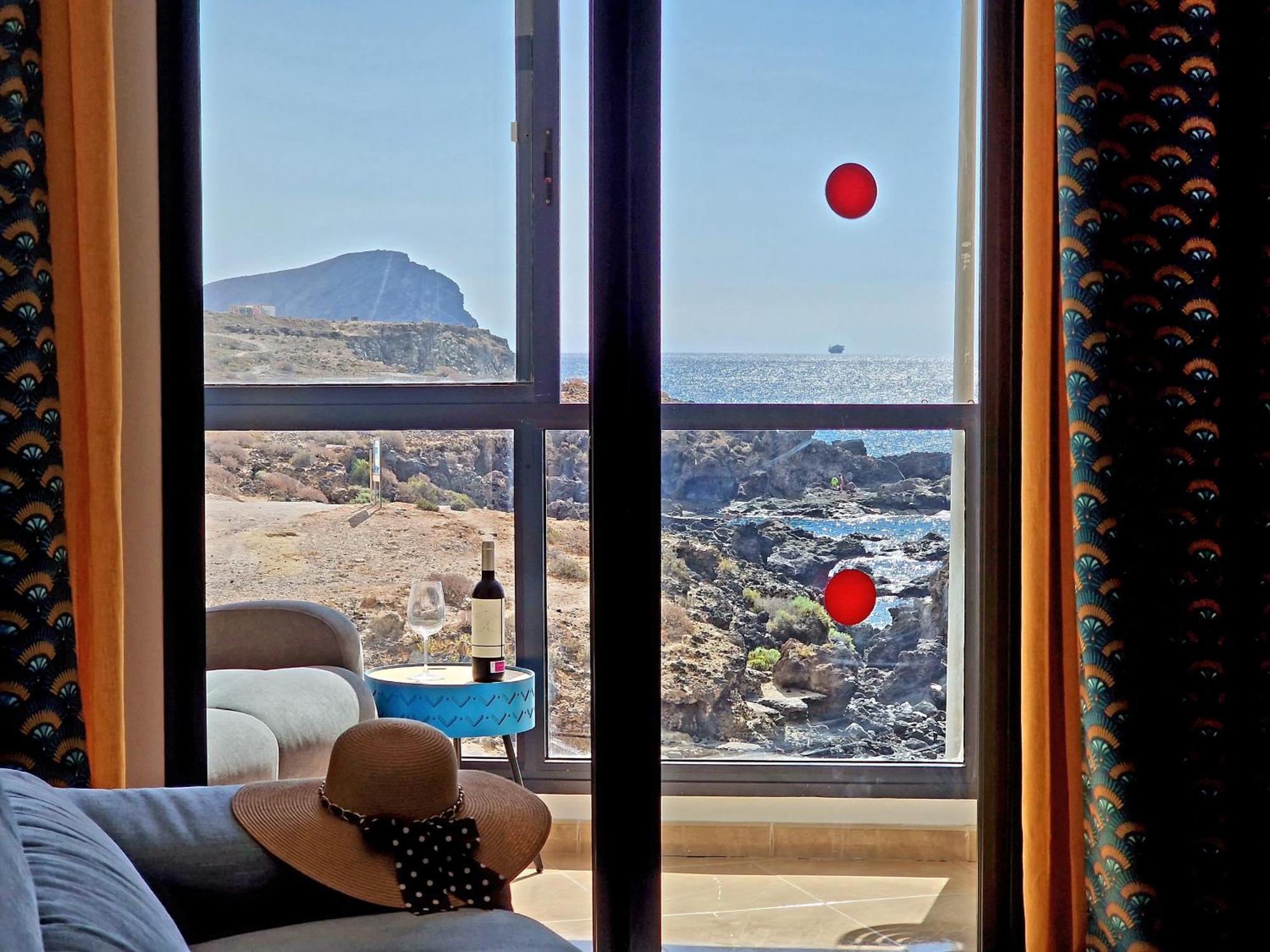 Las Rocas By The Ocean, Wifi And Sea View Los Abrigos Esterno foto