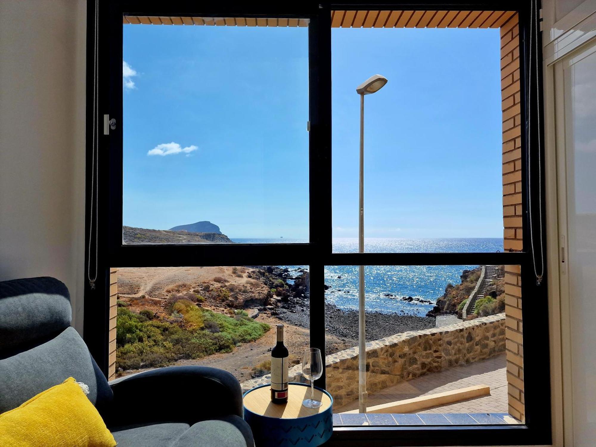 Las Rocas By The Ocean, Wifi And Sea View Los Abrigos Esterno foto